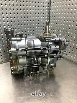 1984 Yamaha 25 Lh Outboard Motor Crankcase Assembly 689-15100-01-94 S028