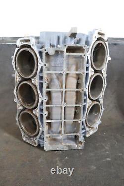 2004 Yamaha Outboard Z200txrc Engine Motor Crankcase Crank Cases Block 68f-15100