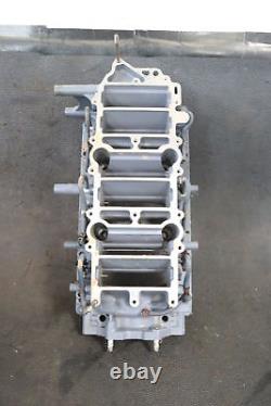 2004 Yamaha Outboard Z200txrc Engine Motor Crankcase Crank Cases Block 68f-15100