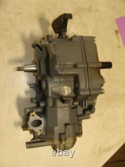 2005 Yamaha 2.5hp outboard motor 4 stroke 69M POWERHEAD ENGINE MOTOR CRANKCASE