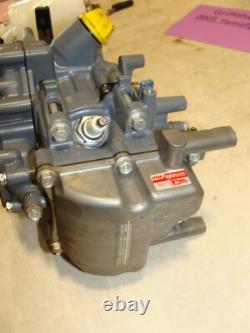 2005 Yamaha 2.5hp outboard motor 4 stroke 69M POWERHEAD ENGINE MOTOR CRANKCASE