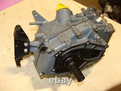 2005 Yamaha 2.5hp outboard motor 4 stroke 69M POWERHEAD ENGINE MOTOR CRANKCASE