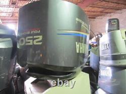 2006 250hp F250 HP Yamaha 4 Stroke Outboard Motor 25 F250txr Needs Repair