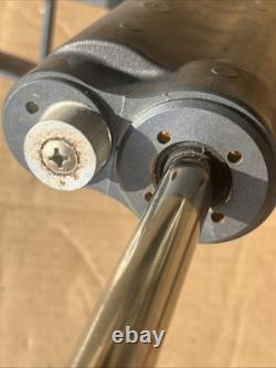 2015 YAMAHA 25hp Outboard Motor Trim And Tilt Shock Assembly 6BP-43107-00-4D