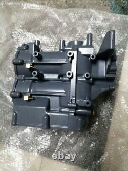 6B4-15100 Crankcase fit Yamaha Outboard Motor enduro 15hp 2 stroke 6B4K E15DMH