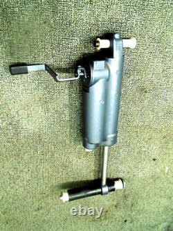 New Yamaha Outboard Motor Tilt Assist Shock Absorber 16.1 Assy 67C-43170-00-4D