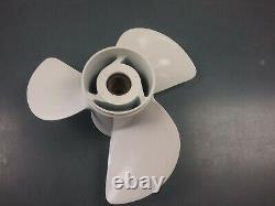 Propeller for a Yamaha outboard motor 13 1/4 x 17