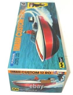 Vintage MITSUWA YAMAHA CUSTOM 17. RO Model Kit Boat With 140 OUTBOARD MOTOR JPN