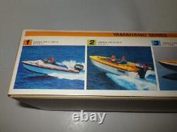 Vintage MITSUWA YAMAHA CUSTOM 17. RO Model Kit Boat With 140 OUTBOARD MOTOR JPN