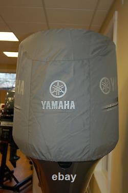 YAMAHA OEM 5.3L 425 XTO V8 Outboard Motor Cover MAR-MTRCV-RX-T0