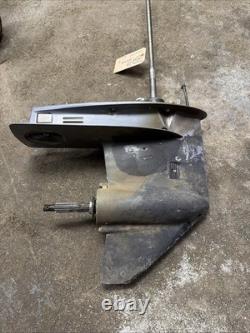 Yamaha F50-F60 hp 4 Stroke Outboard Motor Lower Unit Gearcase 1995-2002 Carb