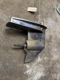 Yamaha F50-F60 hp 4 Stroke Outboard Motor Lower Unit Gearcase 1995-2002 Carb