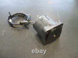 Yamaha Outboard Trim And Tilt Motor 64e-43880-01-00 Bin0155