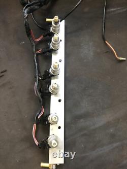 Yamaha Outboard motor 150 HP- 250hp fuel Rail and INJECTORS 65L-13761-00-00