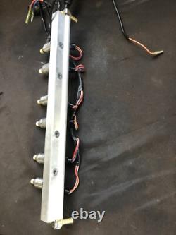 Yamaha Outboard motor 150 HP- 250hp fuel Rail and INJECTORS 65L-13761-00-00