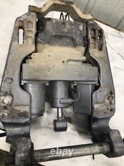 Yamaha outboard engine motor transom mount bracket plate hydraulic cylinder
